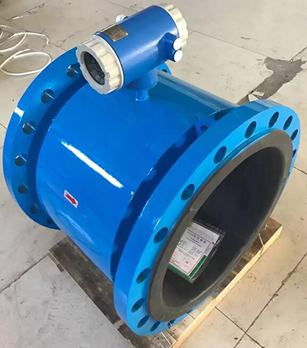 dn700污水流量計產(chǎn)品圖